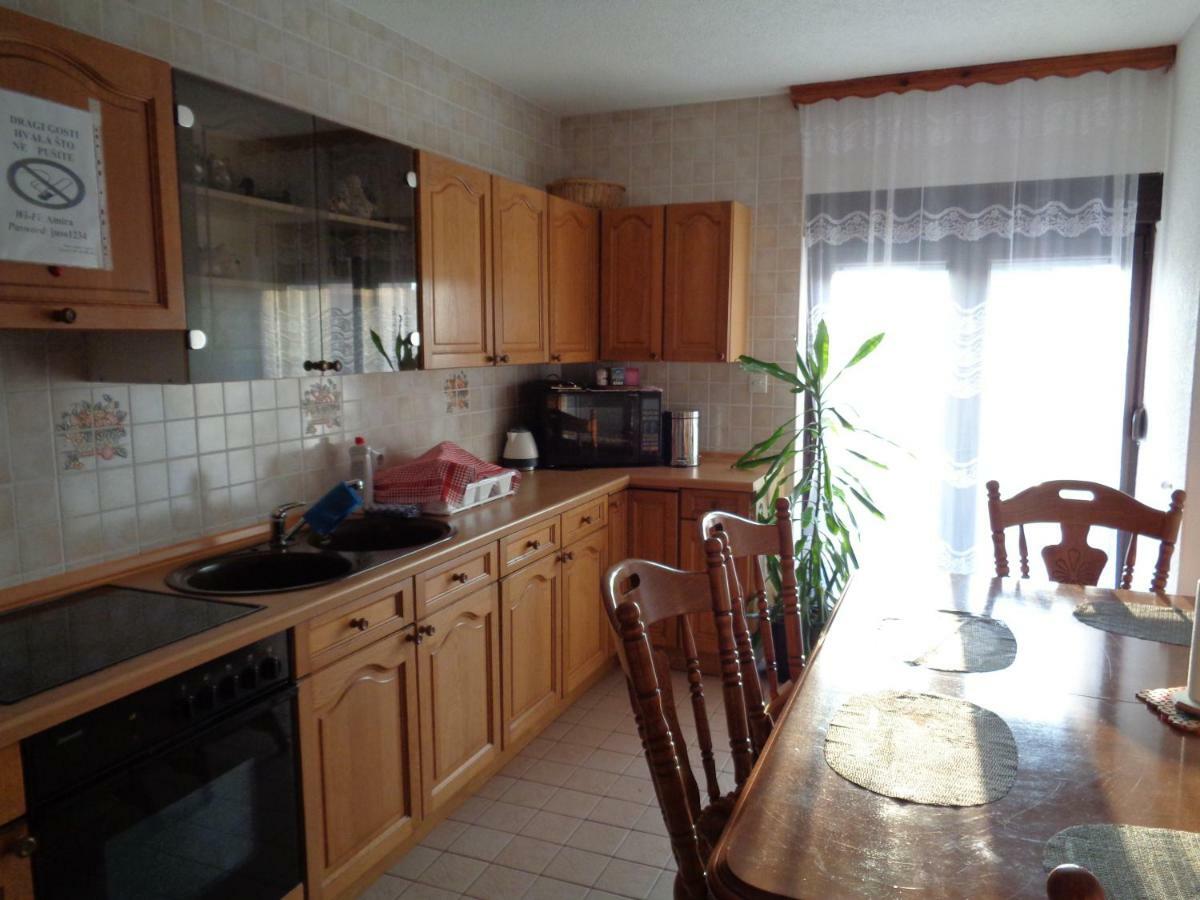 Sobe Rooms Amira Dubrave Gornje Стая снимка